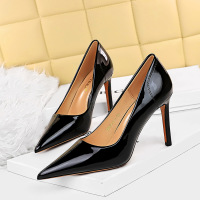Patent leather simple solid color high heel shoes 10