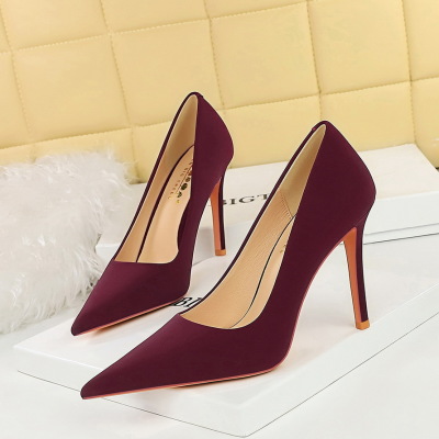 Slim and simple high heels 22