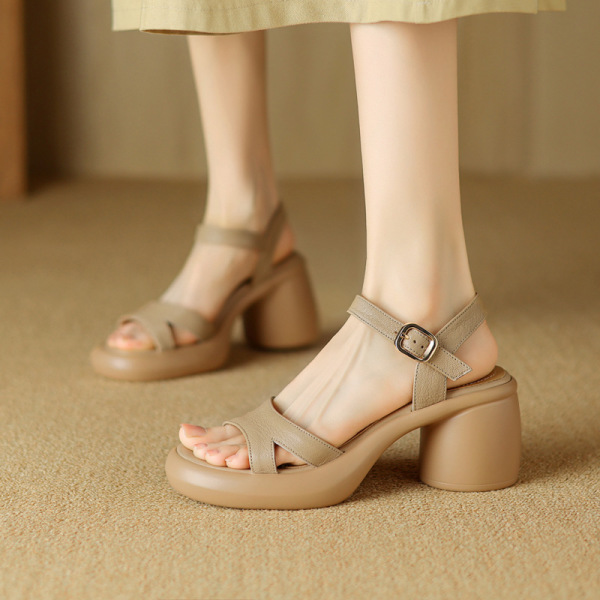 Wear Heels Over Sandals 4