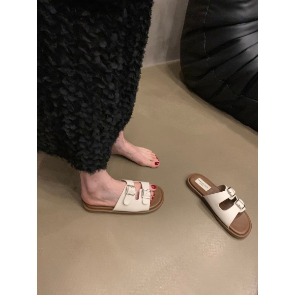 Wear Heels Over Sandals 8