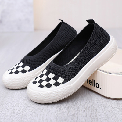 Casual Flat Walking Shoes