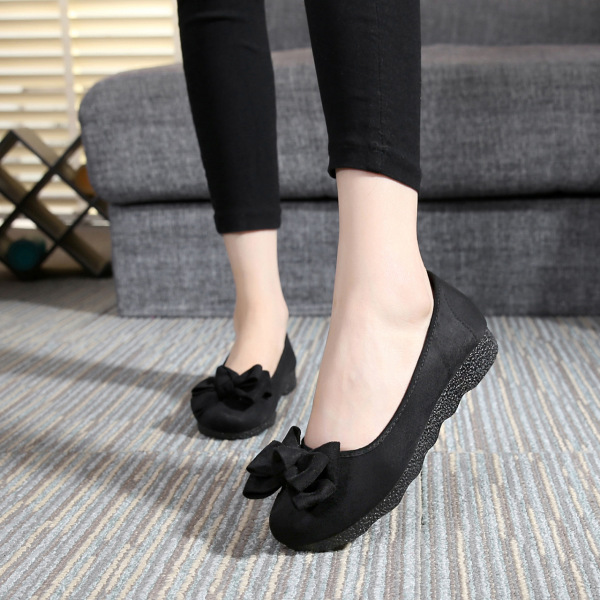 Flat Pea Shoes