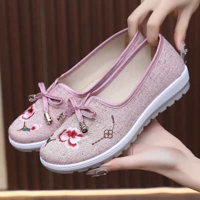 Comfortable Soft-soled Shoes